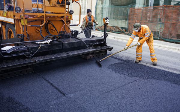 Cost of Asphalt Overlaying in Kalamazoo