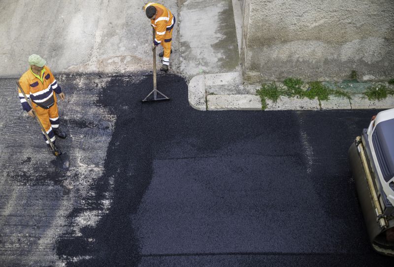 Asphalt Paving Vs. Concrete: Choosing The Right Surface